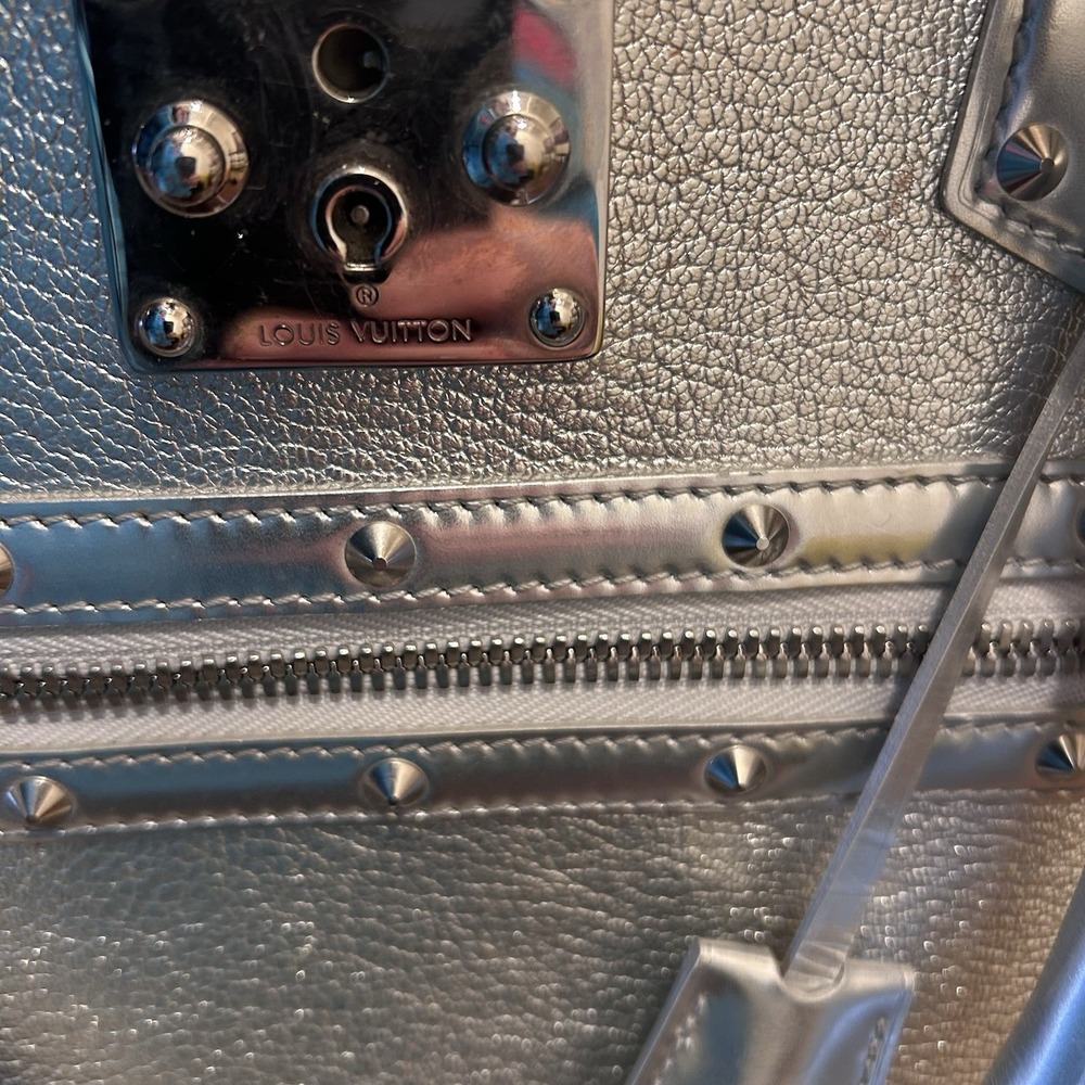 Louis Vuitton Suhali Le Fabuleux Metallic Silver Goat Leather Bag Studs Zips EUC - Picture 15 of 15